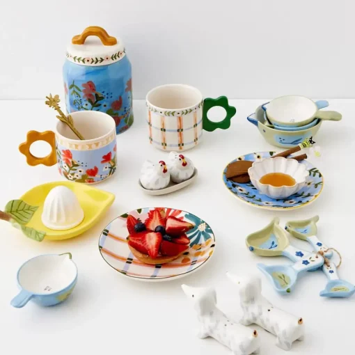 GigiandTom Chickadee Ceramic Measuring Cups