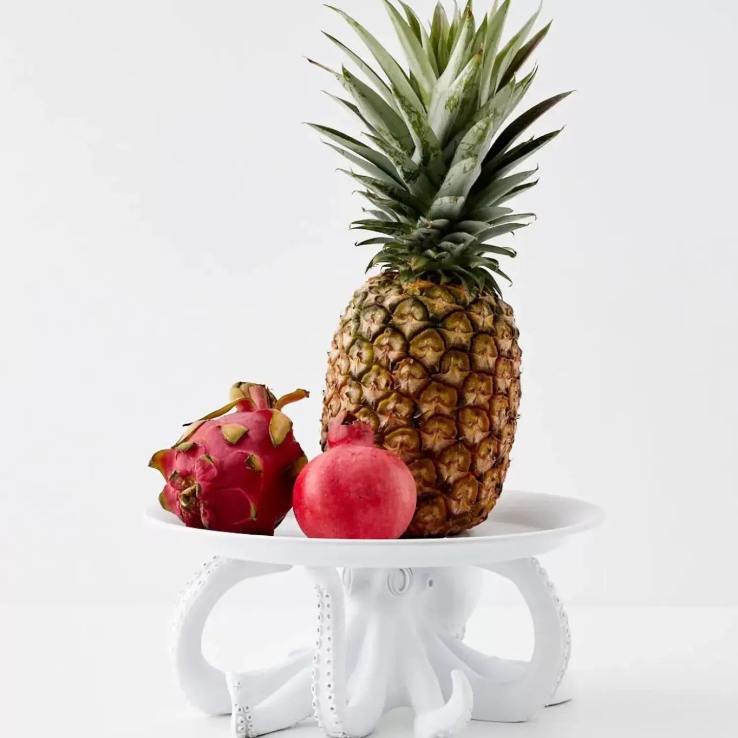 GigiandTom Otis Octopus Resin Decorative Tray White