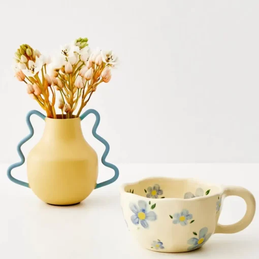 GigiandTom Painted Daisy Ceramic Mug Blue